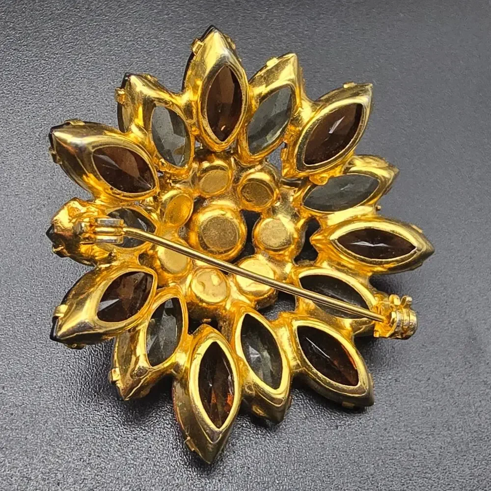Faux Topaz Champagne Rhinestone Flower Brooch Vintage Glam